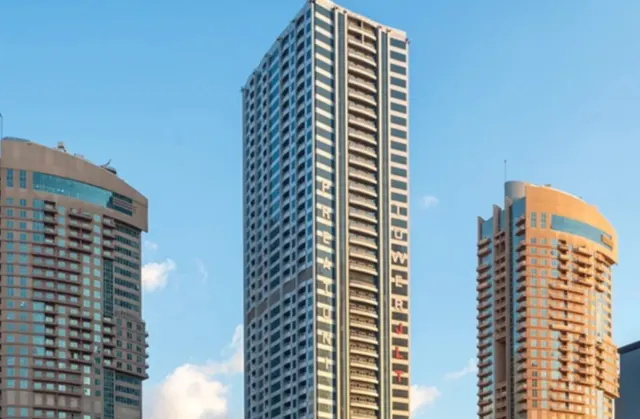 DUBAI STAR