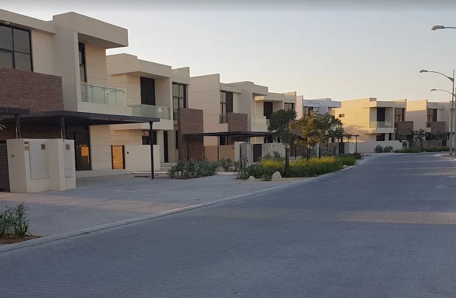 DAMAC HILLS - THE FLORA