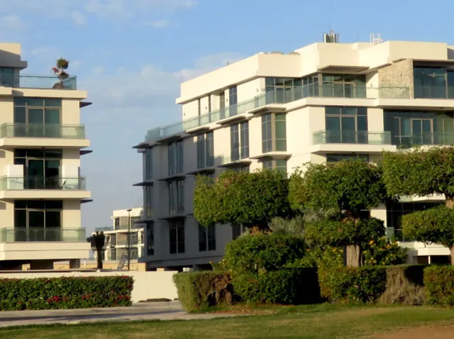THE POLO RESIDENCE