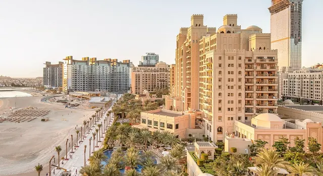 FAIRMONT PALM RESIDENCE