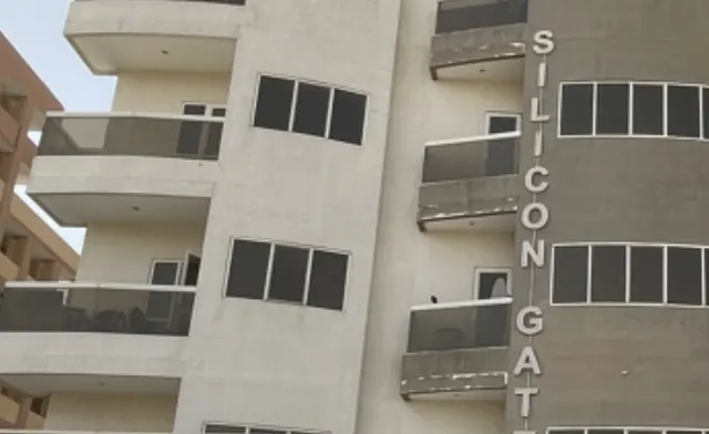 SILICON GATE2