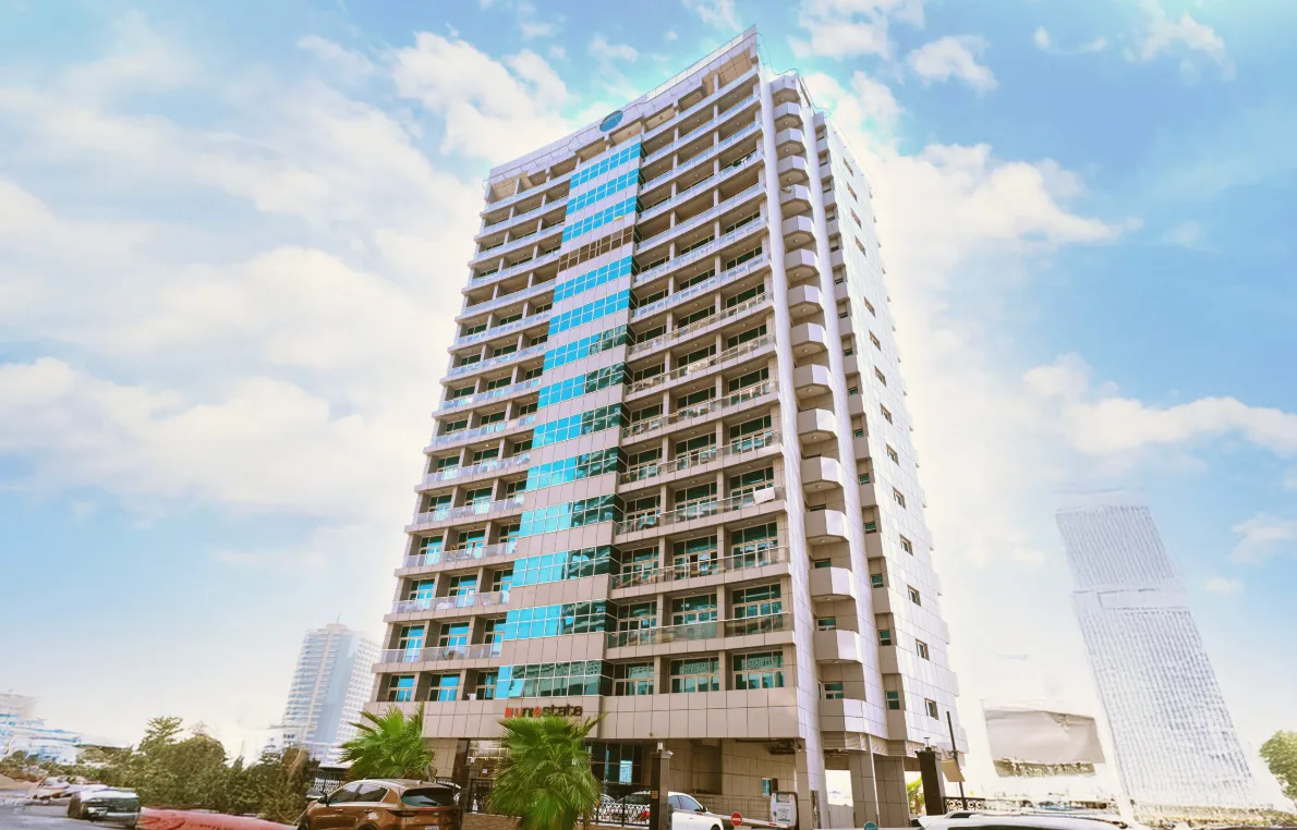 UNIESTATE SPORTS TOWER