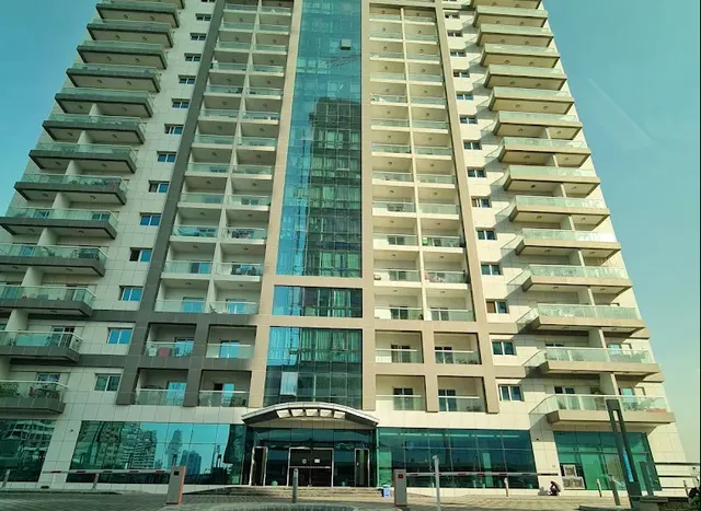 RED RESIDENCE